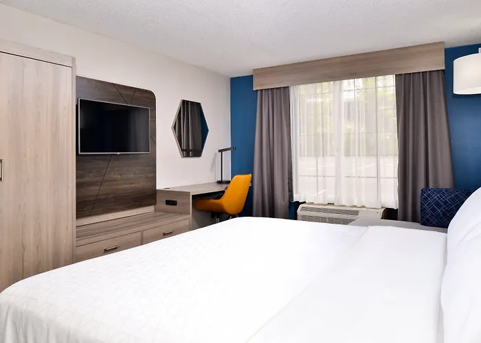 Hotel Express Medical Ctr Area