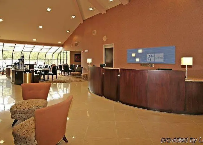 Hotel Express Medical Ctr Area